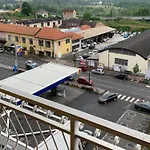 Serravalle Shopping - Outlet *