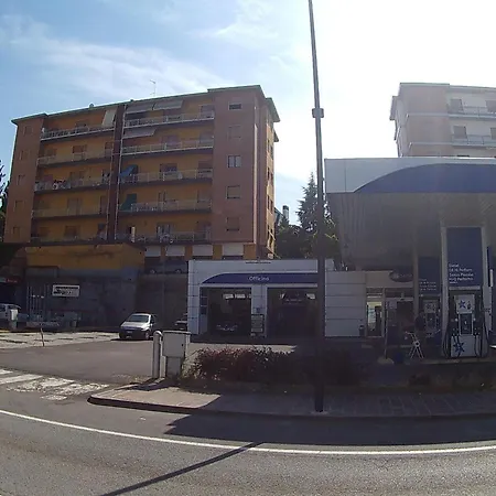 Apartment Serravalle Shopping - Outlet