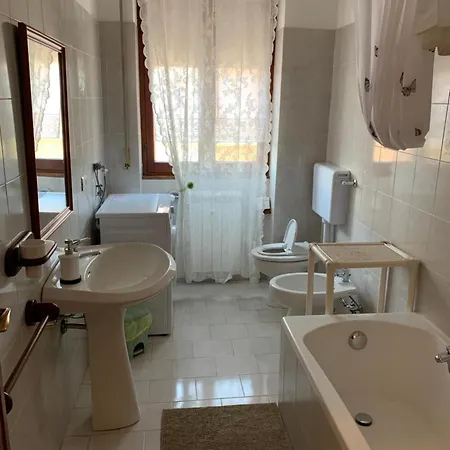 Serravalle Shopping - Outlet Apartment *