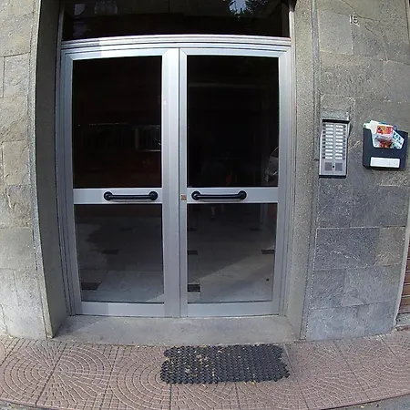公寓 Serravalle Shopping - Outlet 塞拉瓦莱·斯克里维亚